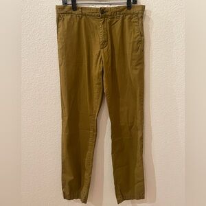 Club Monaco Men’s Davis Slim Fit Chino Cotton Pants 31x32. Olive Brown Waist: 31